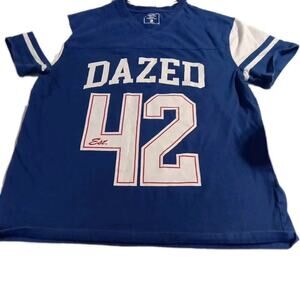Rue 21 Men's Dazed 42 Blue White Red Jersey T-Shirt Size Medium "Est." Hip Hop